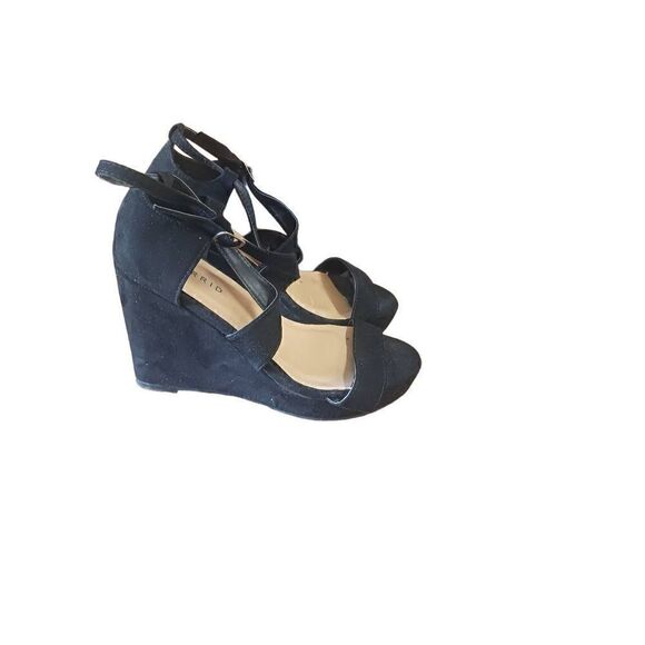Torrid black Strappy wedge sandals - Picture 3 of 4